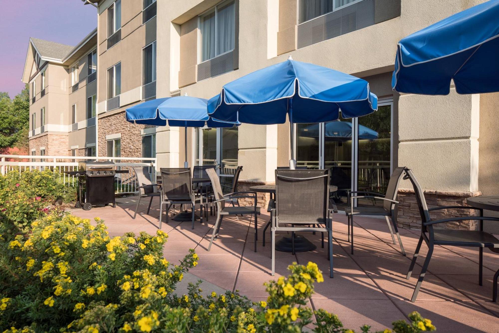 Fairfield Inn By Marriott Loveland Fort Collins Exterior foto