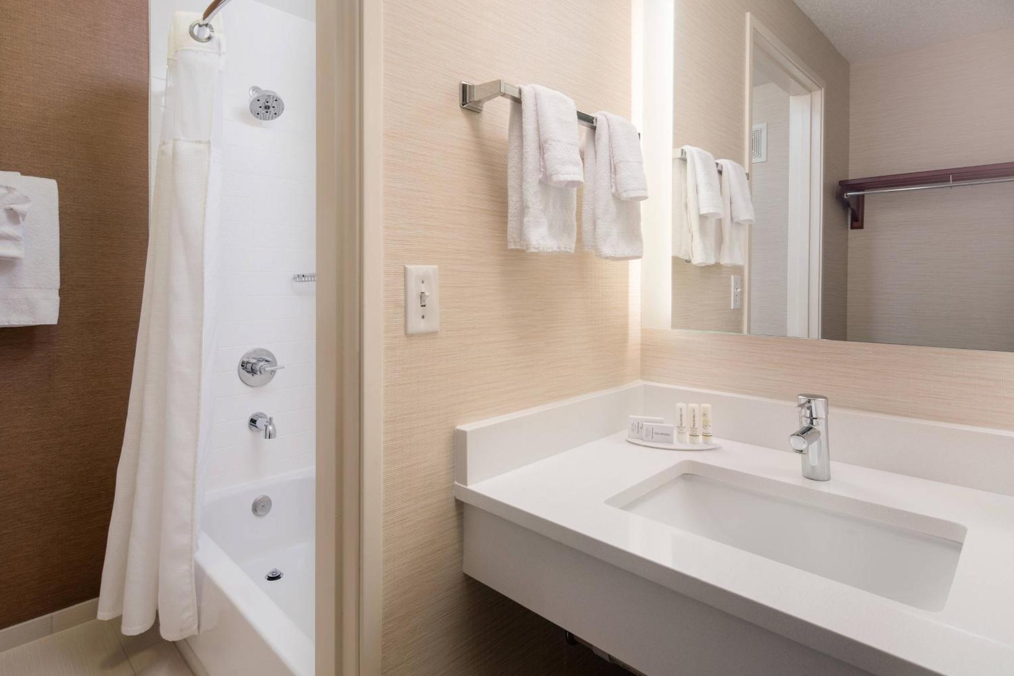Fairfield Inn By Marriott Loveland Fort Collins Exterior foto